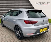 USED 2017 67 SEAT LEON 2.0 TSI CUPRA 300 DSG 5d 297 BHP APPLE CAR PLAY - ANDROID AUTO - HEATED SEATS - ADAPTIVE CRUISE CONTROL - HIGH LEVEL NAVIGATION SYSTEM - ALCANTARA SEATS - RAM AIR INDUCTION KIT FITTED