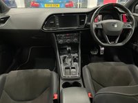 USED 2017 67 SEAT LEON 2.0 TSI CUPRA 300 DSG 5d 297 BHP APPLE CAR PLAY - ANDROID AUTO - HEATED SEATS - ADAPTIVE CRUISE CONTROL - HIGH LEVEL NAVIGATION SYSTEM - ALCANTARA SEATS - RAM AIR INDUCTION KIT FITTED