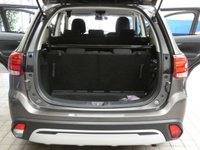 USED 2019 19 MITSUBISHI OUTLANDER 2.0 JURO 5d 148 BHP 7 SEATS APP BASED SAT NAV PARKING SENSORS MITSUBISHI WARRANTY TILL MARCH 2024