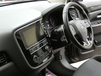 USED 2019 19 MITSUBISHI OUTLANDER 2.0 JURO 5d 148 BHP 7 SEATS APP BASED SAT NAV PARKING SENSORS MITSUBISHI WARRANTY TILL MARCH 2024