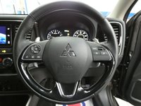 USED 2019 19 MITSUBISHI OUTLANDER 2.0 JURO 5d 148 BHP 7 SEATS APP BASED SAT NAV PARKING SENSORS MITSUBISHI WARRANTY TILL MARCH 2024