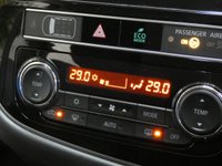 USED 2019 19 MITSUBISHI OUTLANDER 2.0 JURO 5d 148 BHP 7 SEATS APP BASED SAT NAV PARKING SENSORS MITSUBISHI WARRANTY TILL MARCH 2024