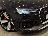 USED 2018 18 AUDI RS4 AVANT 2.9 TFSI V6 (450 PS) CARBON EDITION TIPTRONIC QUATTRO (EURO 6) S/S ESTATE 5DR + HIGH SPEC !! + �&pound;8,000 AUDI EXTRAS HIGH SPECIFICATION !! + &pound;8,000 AUDI OPTIONAL EXTRAS