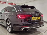 USED 2018 18 AUDI RS4 AVANT 2.9 TFSI V6 (450 PS) CARBON EDITION TIPTRONIC QUATTRO (EURO 6) S/S ESTATE 5DR + HIGH SPEC !! + �&pound;8,000 AUDI EXTRAS HIGH SPECIFICATION !! + &pound;8,000 AUDI OPTIONAL EXTRAS