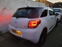 USED 2015 65 DS DS 3 1.2 PURETECH DSTYLE NAV S/S 3d 109 BHP SAT NAV - BLUETOOTH