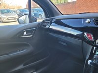 USED 2015 65 DS DS 3 1.2 PURETECH DSTYLE NAV S/S 3d 109 BHP SAT NAV - BLUETOOTH