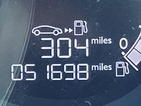 USED 2015 65 DS DS 3 1.2 PURETECH DSTYLE NAV S/S 3d 109 BHP SAT NAV - BLUETOOTH