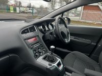 USED 2012 62 PEUGEOT 5008 1.6 HDI ALLURE 5d 115 BHP 