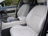 USED 2013 13 JAGUAR XF 3.0 D V6 PREMIUM LUXURY 4d 240 BHP www.suffolkcarcentre.co.uk - Located at Lowestoft