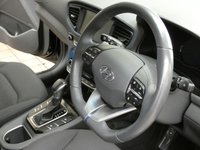 USED 2018 68 HYUNDAI IONIQ 1.6 PREMIUM MHEV 5d 140 BHP SAT NAV HEATED SEATS CAMERA HYUNDAI WARRANTY TILL NOV 2023