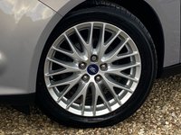 USED 2014 14 FORD FOCUS 1.6 ZETEC NAVIGATOR TDCI 5d 113 BHP 