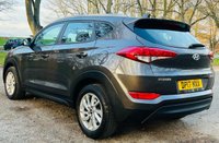 USED 2017 17 HYUNDAI TUCSON 1.7 CRDI SE NAV BLUE DRIVE 5d 114 BHP SATELLITE NAVIGATION REAR PARKING SENSORS HEATED FRONT SEATS