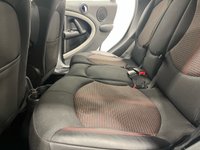 USED 2013 63 MINI COUNTRYMAN 2.0 COOPER D ALL4 5d 110 BHP Automatic 2.0 Cooper D ALL4, Generous specification, chili pack, media pack,  Striking light white ,