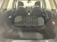 USED 2013 63 MINI COUNTRYMAN 2.0 COOPER D ALL4 5d 110 BHP Automatic 2.0 Cooper D ALL4, Generous specification, chili pack, media pack,  Striking light white ,