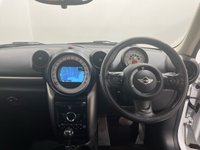 USED 2013 63 MINI COUNTRYMAN 2.0 COOPER D ALL4 5d 110 BHP Automatic 2.0 Cooper D ALL4, Generous specification, chili pack, media pack,  Striking light white ,