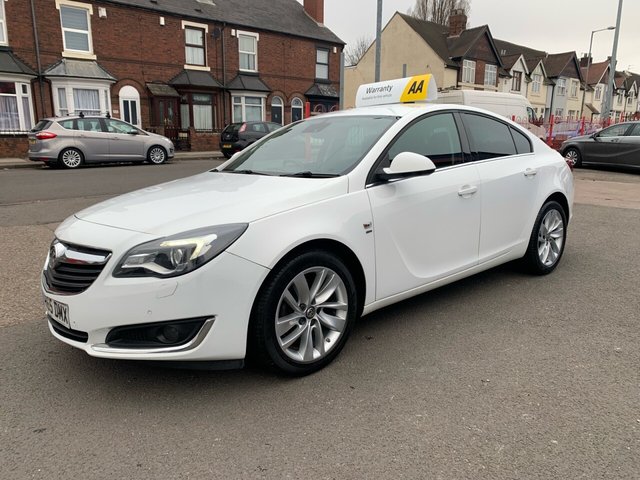 View our Vauxhall Insignia range