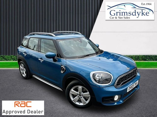 2019 69 MINI Countryman 2.0 COOPER S CLASSIC 5d 190 BHP