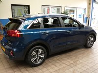 USED 2021 71 KIA NIRO 1.6 2 5d 104 BHP EURO 6 CAZ AND ULEZ COMPLIANT PARKIN CAMERA CRUISE CONTROL LOW MILEAGE KIA WARRANTY TILL DEC 2028