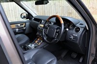 USED 2014 02 LAND ROVER DISCOVERY 3.0 SDV6 HSE 5d 255 BHP Panroof, rev.cam, towbar and more!