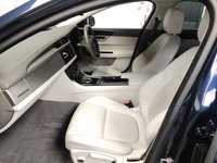 USED 2015 65 JAGUAR XF 2.0 PRESTIGE 4d 161 BHP 