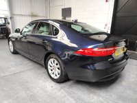 USED 2015 65 JAGUAR XF 2.0 PRESTIGE 4d 161 BHP 