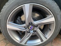 USED 2015 15 VOLVO V40 1.6 T2 R-DESIGN 5d 118 BHP ....Stunning Car.....