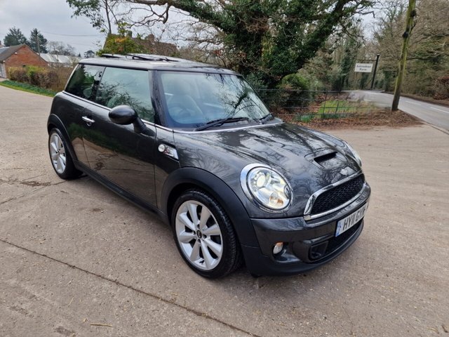 2011 11 MINI Hatch Cooper 2.0 COOPER SD 3d 141 BHP