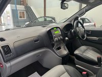 USED 2012 62 HYUNDAI i800 2.5 STYLE CRDI 5d 168 BHP Heated Seats,Air Con,P.Sensors