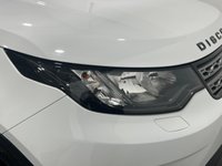 USED 2017 67 LAND ROVER DISCOVERY 2.0 SD4 S 5d 237 BHP Striking Fuji White, Privacy Glass, High Gloss Black Alloy Wheels,
