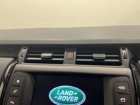 USED 2017 67 LAND ROVER DISCOVERY 2.0 SD4 S 5d 237 BHP Striking Fuji White, Privacy Glass, High Gloss Black Alloy Wheels,