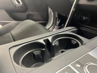 USED 2017 67 LAND ROVER DISCOVERY 2.0 SD4 S 5d 237 BHP Striking Fuji White, Privacy Glass, High Gloss Black Alloy Wheels,