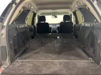USED 2017 67 LAND ROVER DISCOVERY 2.0 SD4 S 5d 237 BHP Striking Fuji White, Privacy Glass, High Gloss Black Alloy Wheels,