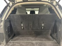 USED 2017 67 LAND ROVER DISCOVERY 2.0 SD4 S 5d 237 BHP Striking Fuji White, Privacy Glass, High Gloss Black Alloy Wheels,
