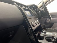 USED 2017 67 LAND ROVER DISCOVERY 2.0 SD4 S 5d 237 BHP Striking Fuji White, Privacy Glass, High Gloss Black Alloy Wheels,