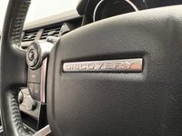 USED 2017 67 LAND ROVER DISCOVERY 2.0 SD4 S 5d 237 BHP Striking Fuji White, Privacy Glass, High Gloss Black Alloy Wheels,