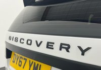 USED 2017 67 LAND ROVER DISCOVERY 2.0 SD4 S 5d 237 BHP Striking Fuji White, Privacy Glass, High Gloss Black Alloy Wheels,