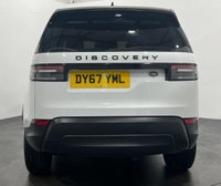 USED 2017 67 LAND ROVER DISCOVERY 2.0 SD4 S 5d 237 BHP Striking Fuji White, Privacy Glass, High Gloss Black Alloy Wheels,