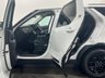 USED 2017 67 LAND ROVER DISCOVERY 2.0 SD4 S 5d 237 BHP Striking Fuji White, Privacy Glass, High Gloss Black Alloy Wheels,