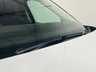 USED 2017 67 LAND ROVER DISCOVERY 2.0 SD4 S 5d 237 BHP Striking Fuji White, Privacy Glass, High Gloss Black Alloy Wheels,