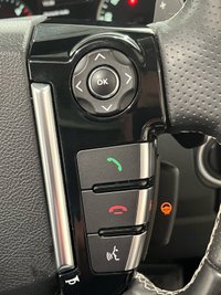 USED 2014 64 LAND ROVER DISCOVERY 3.0 SDV6 HSE LUXURY 5d 255 BHP HSE Luxury , Striking Aruba Metallic, Premium ebony leather, Rear entertainment system, 20" Alloy wheels,  Landrover Service History