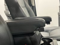 USED 2014 64 LAND ROVER DISCOVERY 3.0 SDV6 HSE LUXURY 5d 255 BHP HSE Luxury , Striking Aruba Metallic, Premium ebony leather, Rear entertainment system, 20" Alloy wheels,  Landrover Service History