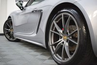 USED 2016 P PORSCHE 718 2.5 BOXSTER S PDK 2d 345 BHP PDLS+ / BOSE / CHRONO+ / PASM