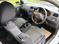 USED 2010 60 VOLKSWAGEN POLO 1.2 SE 3d 60 BHP ONLY 64,500 MILES//ONLY 2 OWNERS//AIRCON/ALLOYS//REMOTE LOCKING//MULTI-MEDIA INPUT//GREAT SERVICE HISTORY X10 SERVICE STAMPS SE 3d 60 BHP ONLY 64,500 MILES//ONLY 2 OWNERS//AIRCON/ALLOYS//REMOTE LOCKING//MULTI-MEDIA INPUT//GREAT SERVICE HISTORY X10 SERVICE STAMPS