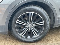 USED 2016 66 VOLKSWAGEN TIGUAN 2.0L SE NAV TDI BMT 5d 148 BHP 