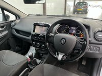 USED 2015 15 RENAULT CLIO 1.1 DYNAMIQUE MEDIANAV 5d 75 BHP Sat Nav, R-Link Media System