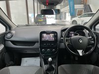 USED 2015 15 RENAULT CLIO 1.1 DYNAMIQUE MEDIANAV 5d 75 BHP Sat Nav, R-Link Media System