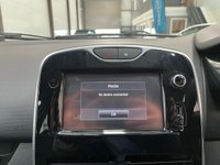 USED 2015 15 RENAULT CLIO 1.1 DYNAMIQUE MEDIANAV 5d 75 BHP Sat Nav, R-Link Media System