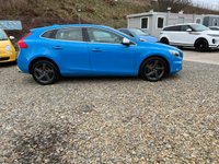 USED 2015 Y VOLVO V40 1.6 T2 R-DESIGN 5d 118 BHP 