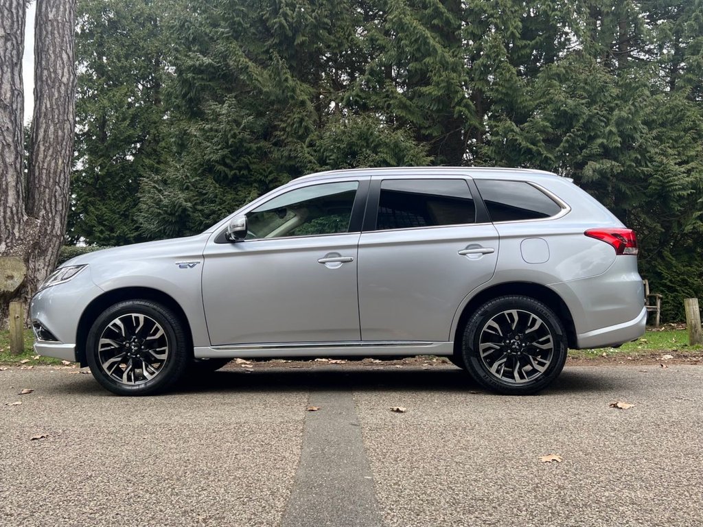 USED 2017 67 MITSUBISHI OUTLANDER 2.0 PHEV 4HS // 5d // 200 BHP // px swap 