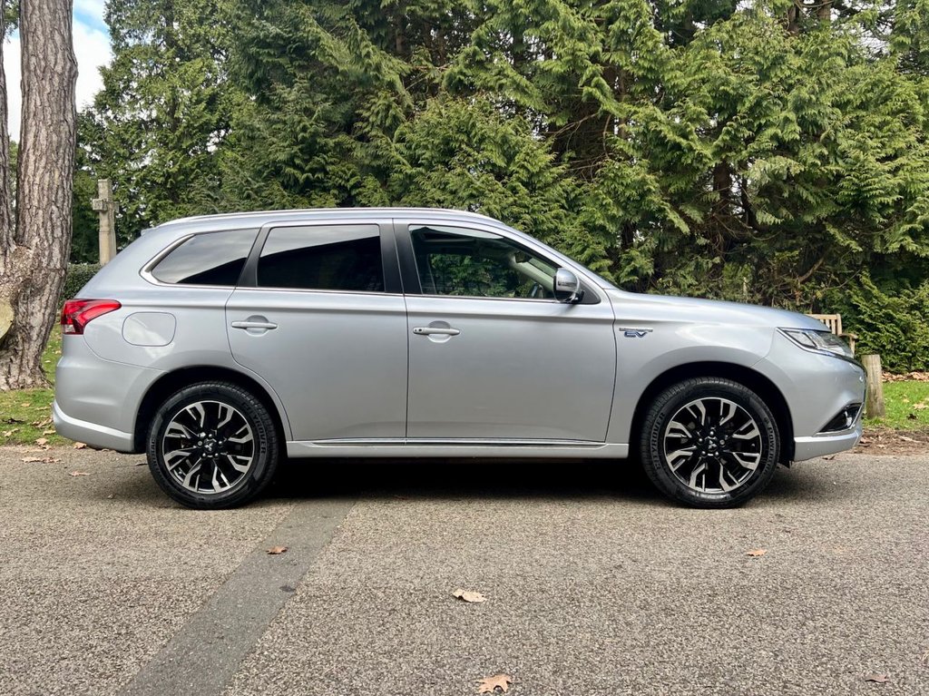 USED 2017 67 MITSUBISHI OUTLANDER 2.0 PHEV 4HS // 5d // 200 BHP // px swap 